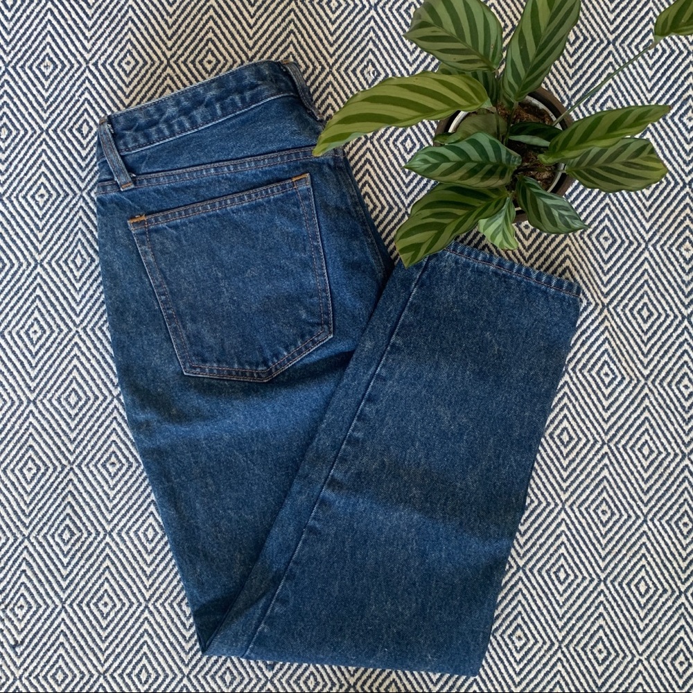 Abercrombie & Fitch Classic Mom Jeans